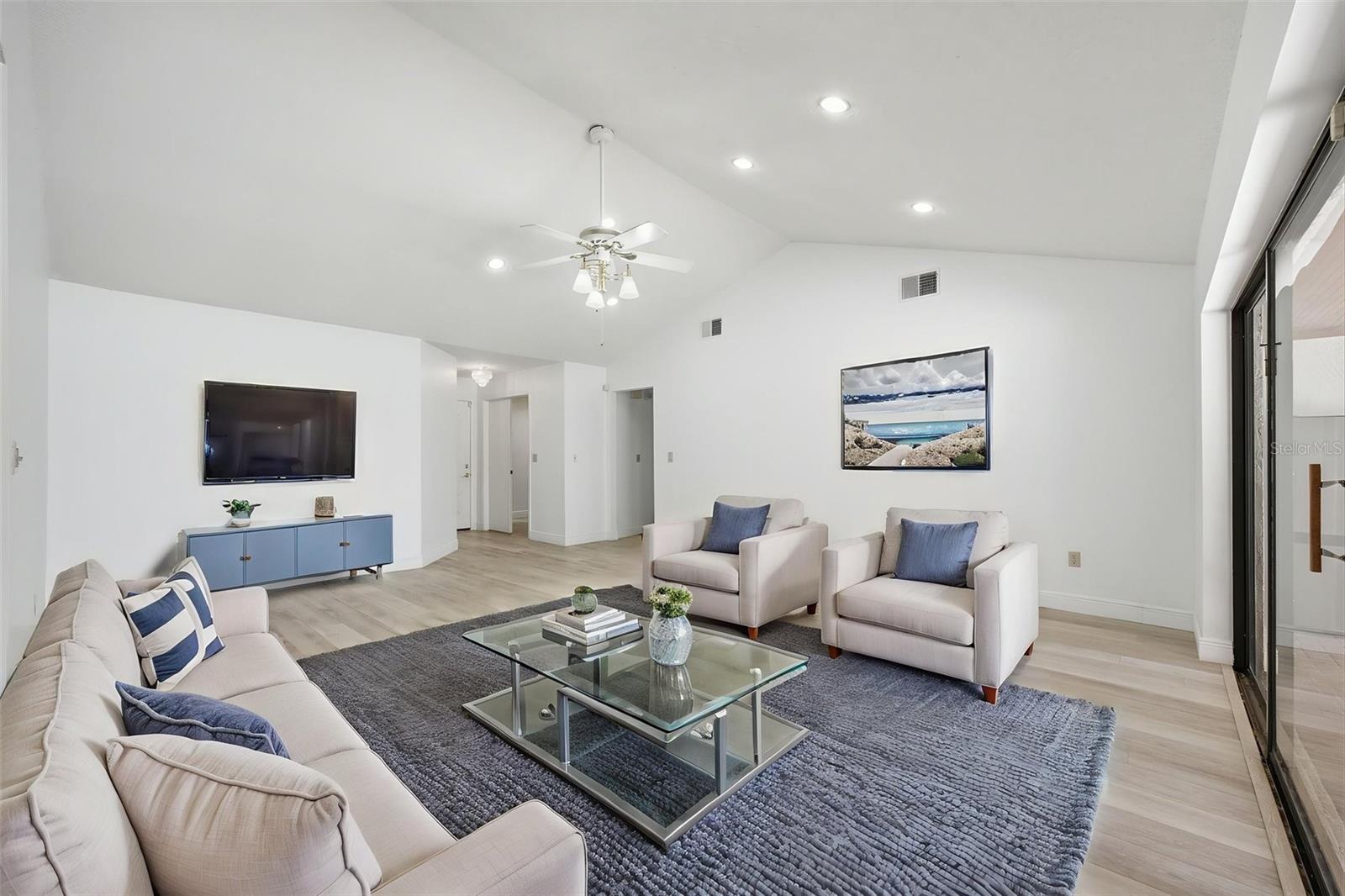 COUNTRY PLACE WEST UNIT II - Residential