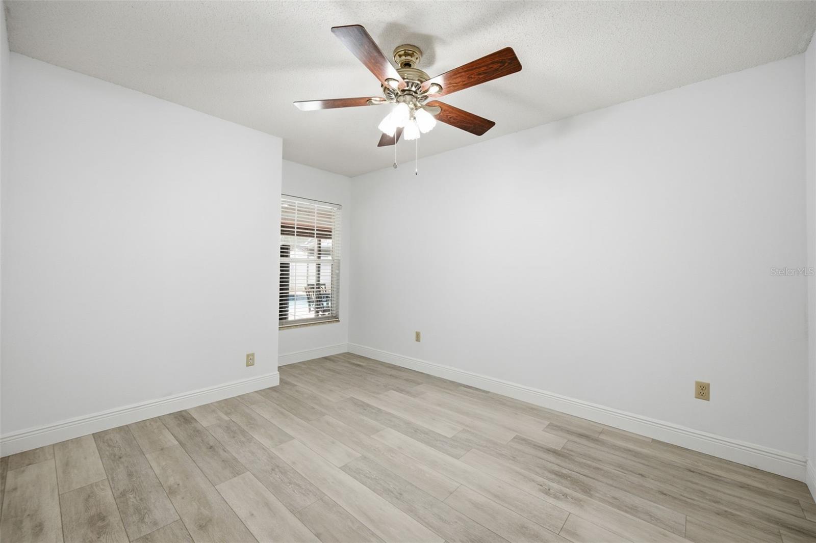 COUNTRY PLACE WEST UNIT II - Residential