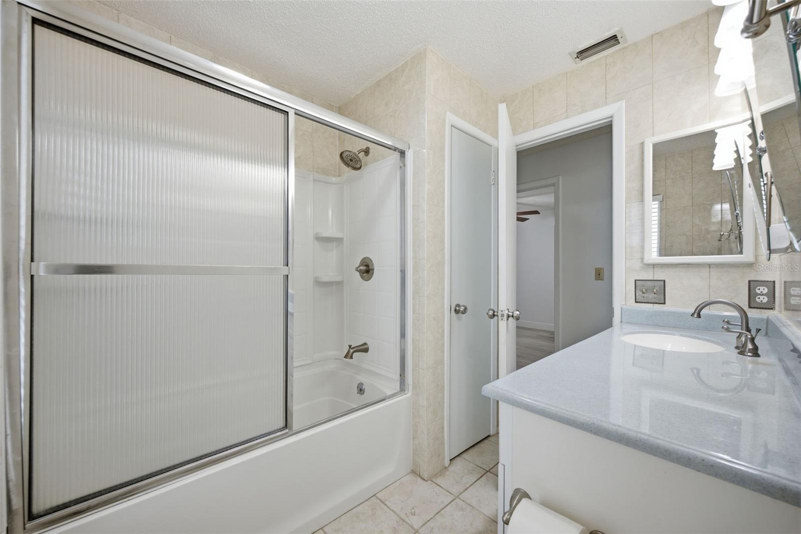 COUNTRY PLACE WEST UNIT II - Residential