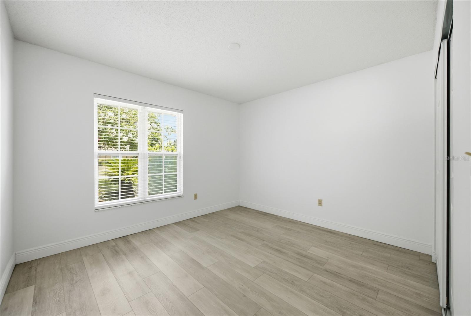 COUNTRY PLACE WEST UNIT II - Residential