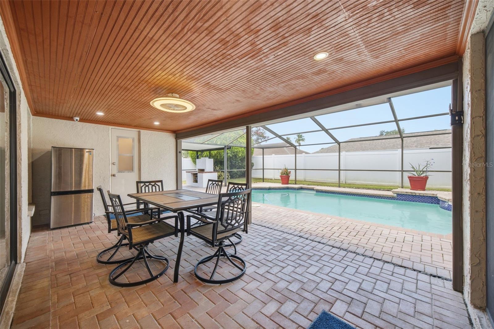 COUNTRY PLACE WEST UNIT II - Residential