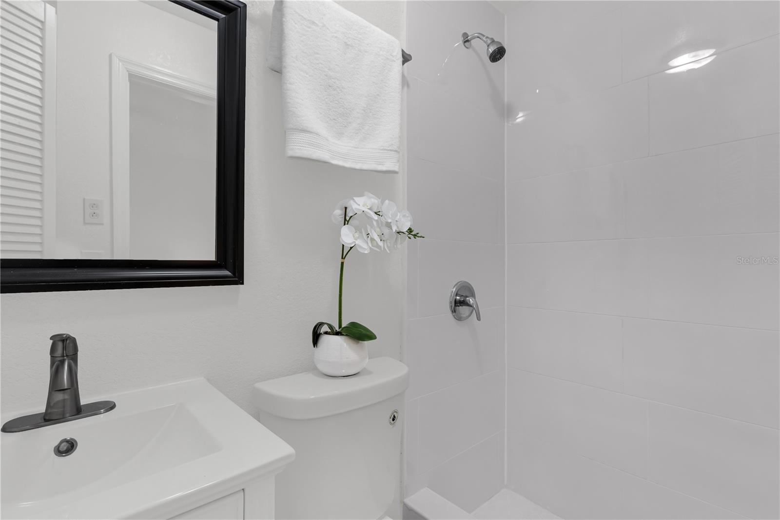 HARMONY HOMES - Residential