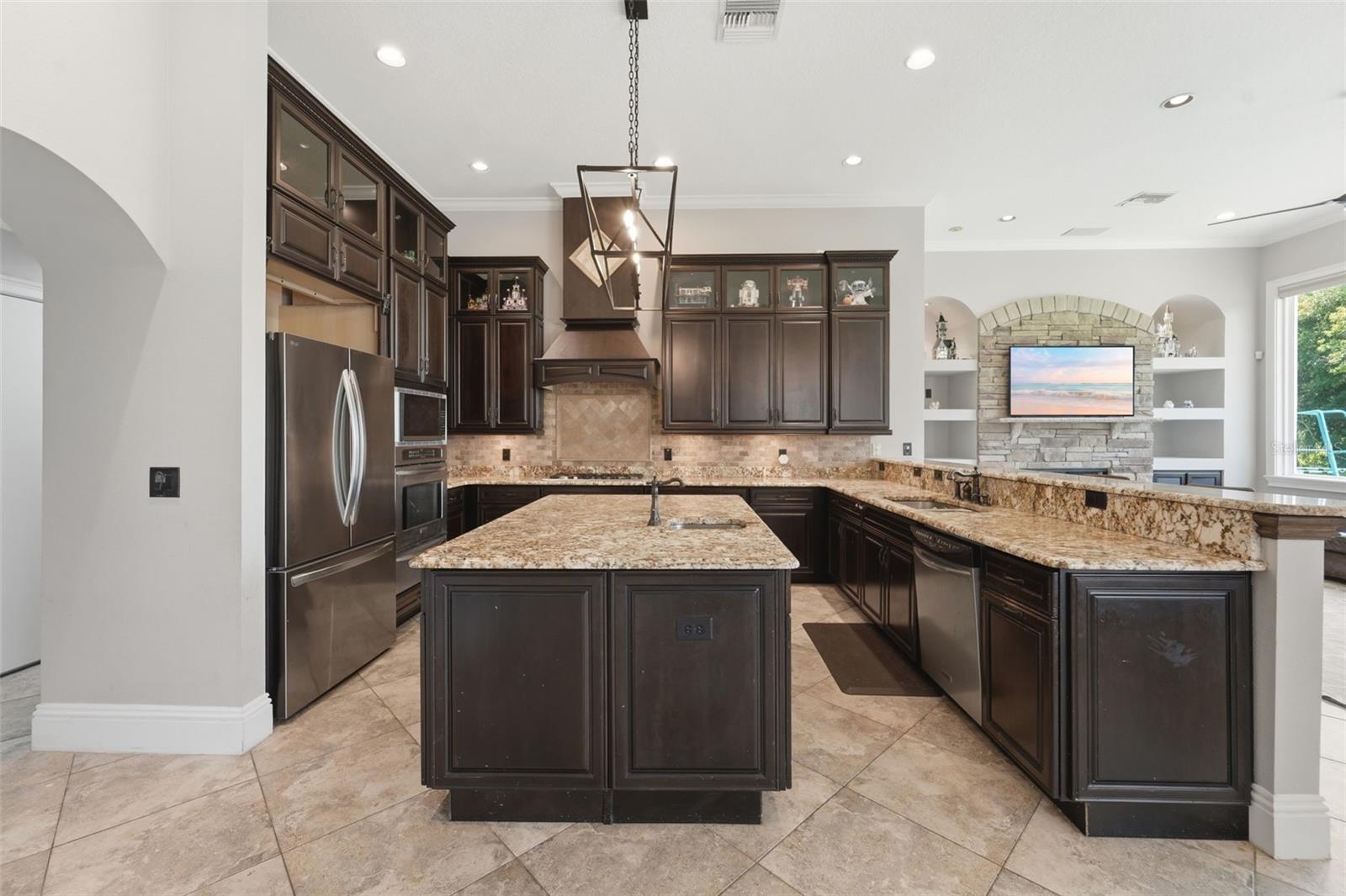 THE ESTATES AT LAKE CLARICE - Residential