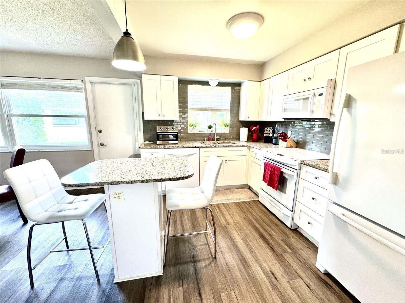 VENDOME VILLAGE - Residential