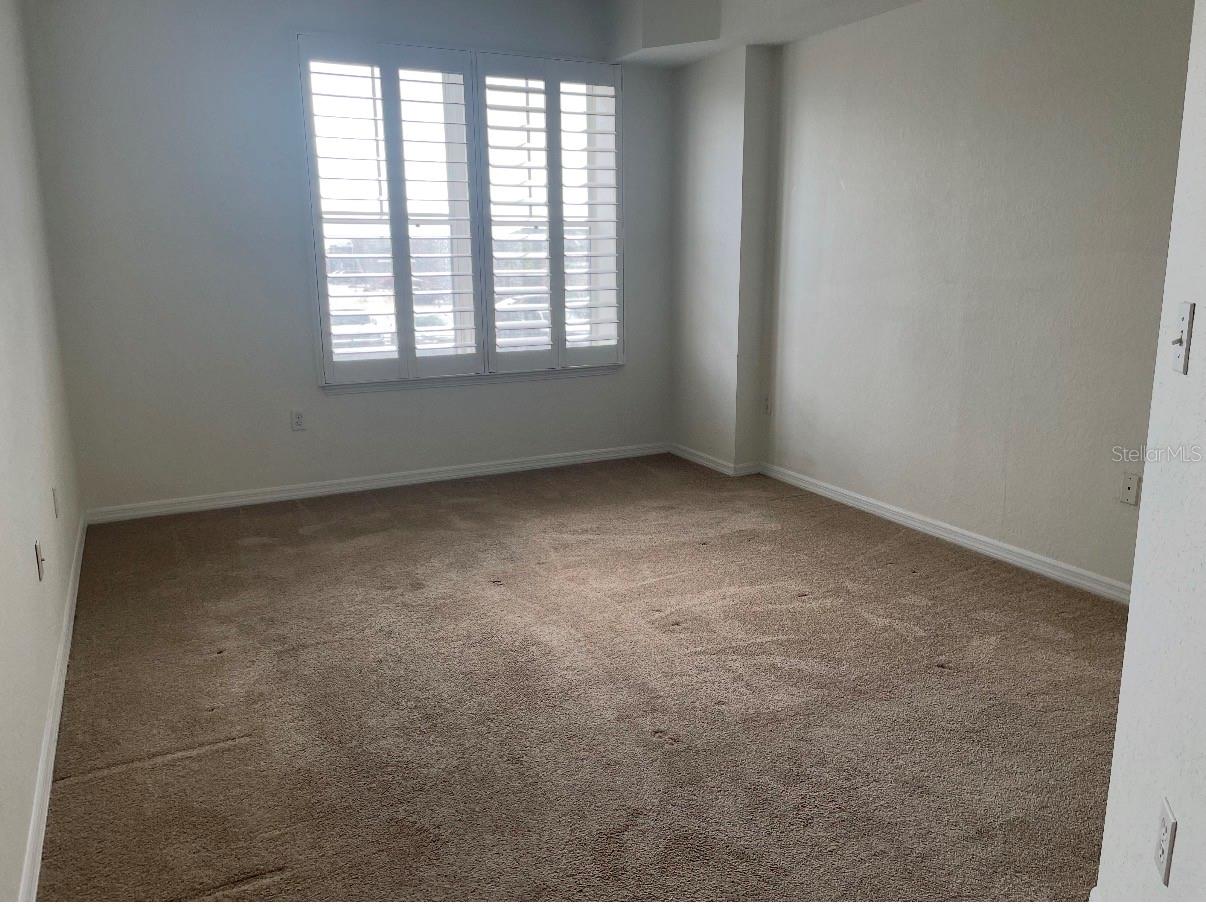 PARKCREST HARBOUR ISLAND CONDO - Residential