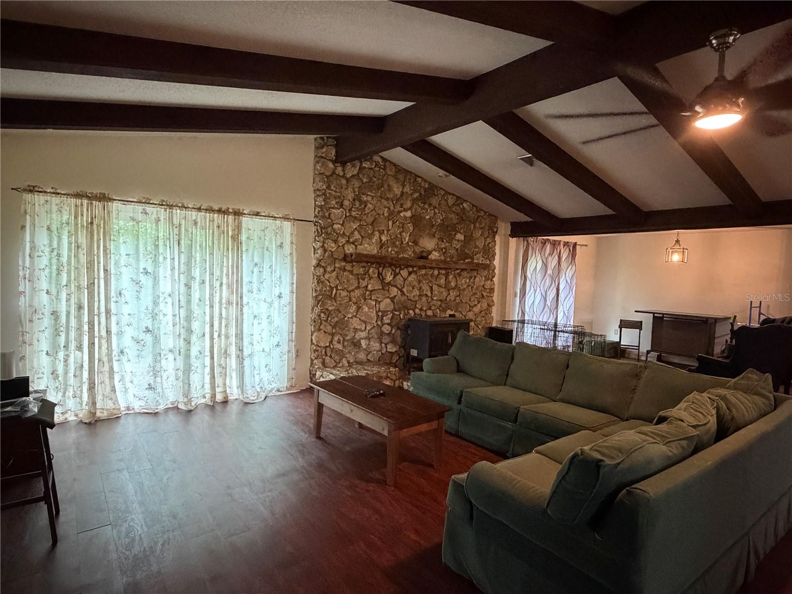 LAKE & FOREST CLUB - Residential