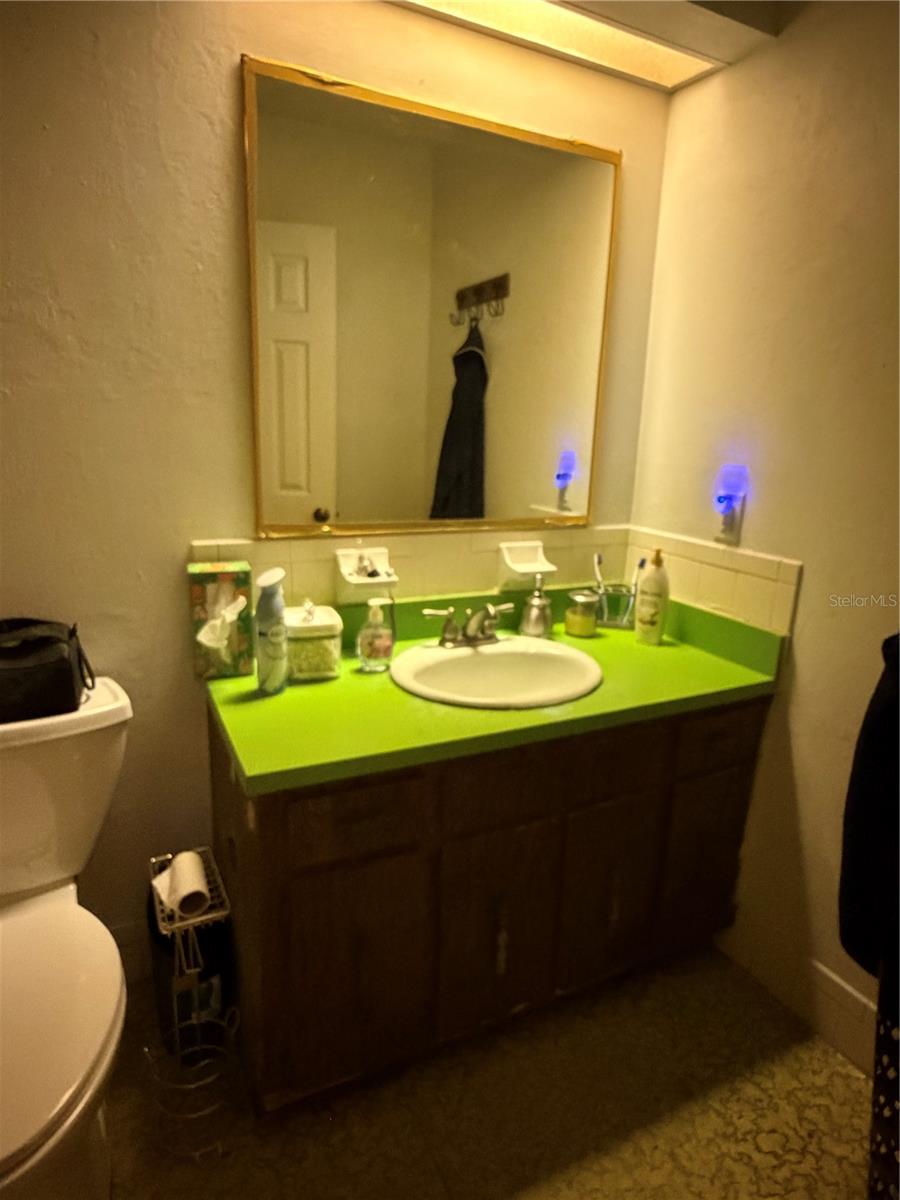 LAKE & FOREST CLUB - Residential