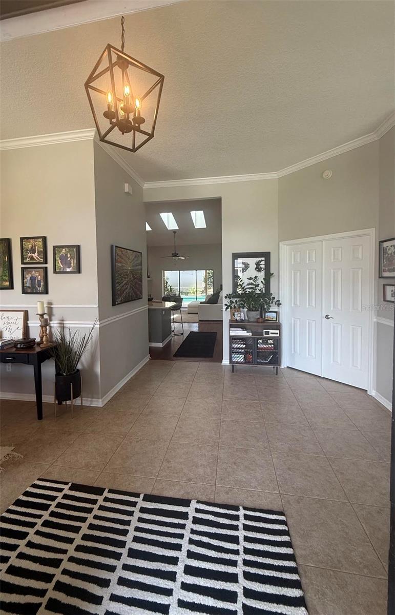 BENTLEY WOODS - Residential