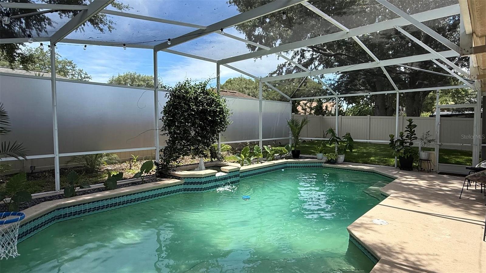 BENTLEY WOODS - Residential