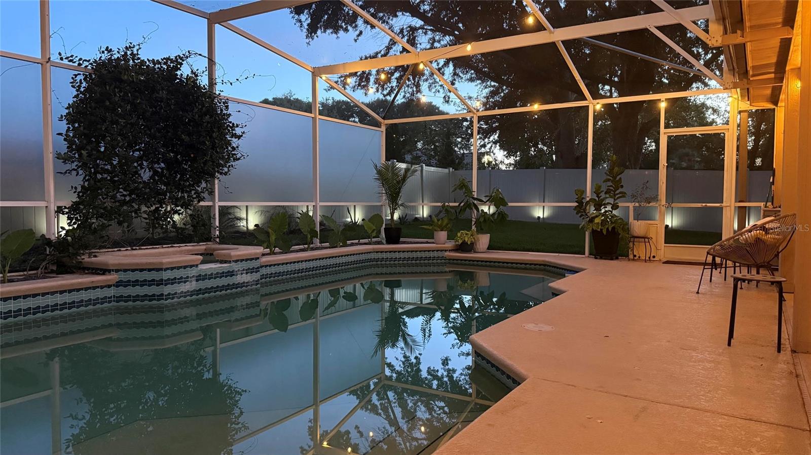 BENTLEY WOODS - Residential
