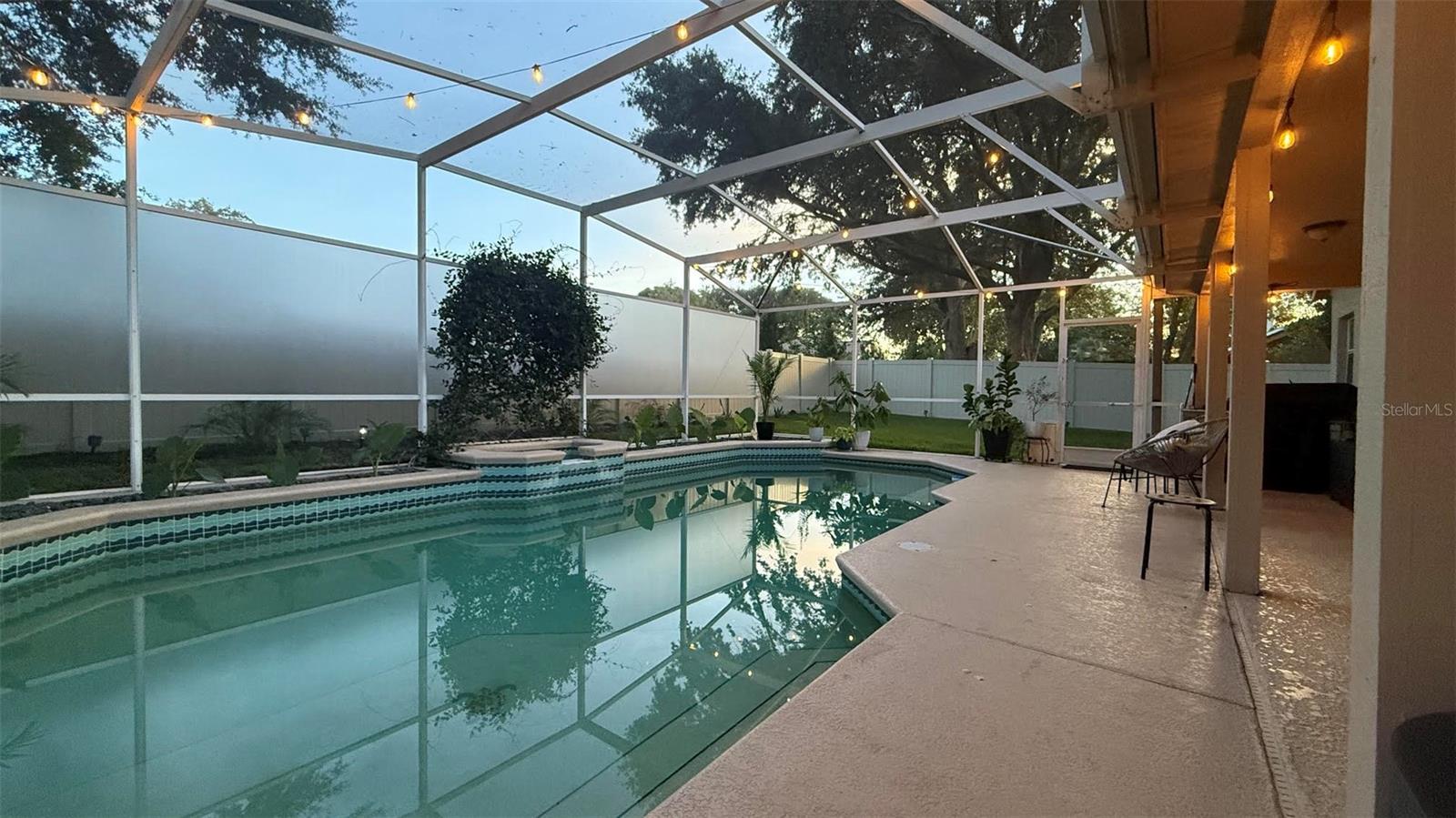 BENTLEY WOODS - Residential