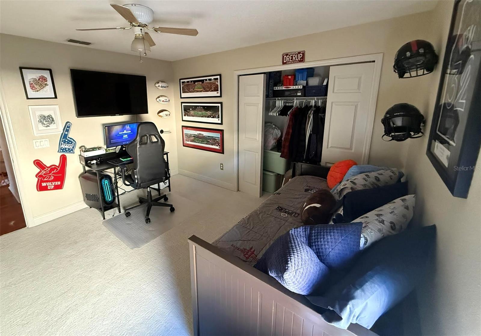 BENTLEY WOODS - Residential
