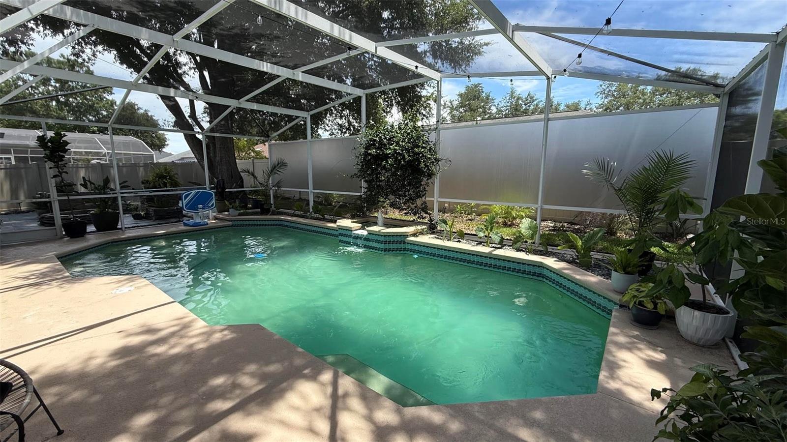BENTLEY WOODS - Residential