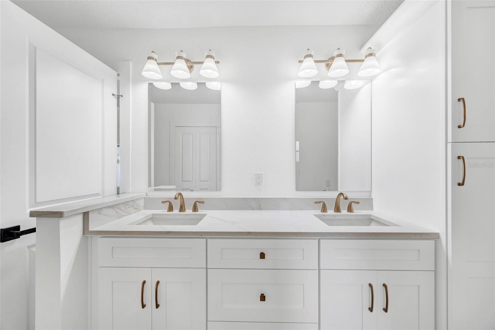 RIVER RUN UNIT 1 - Residential