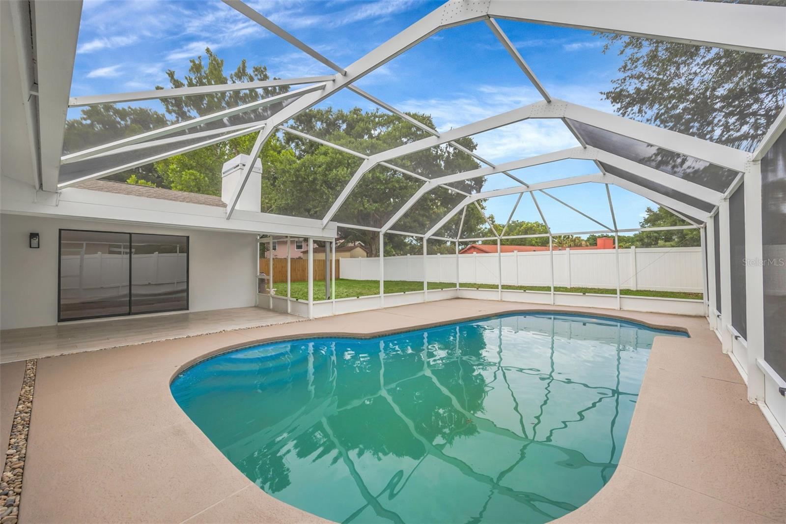 RIVER RUN UNIT 1 - Residential