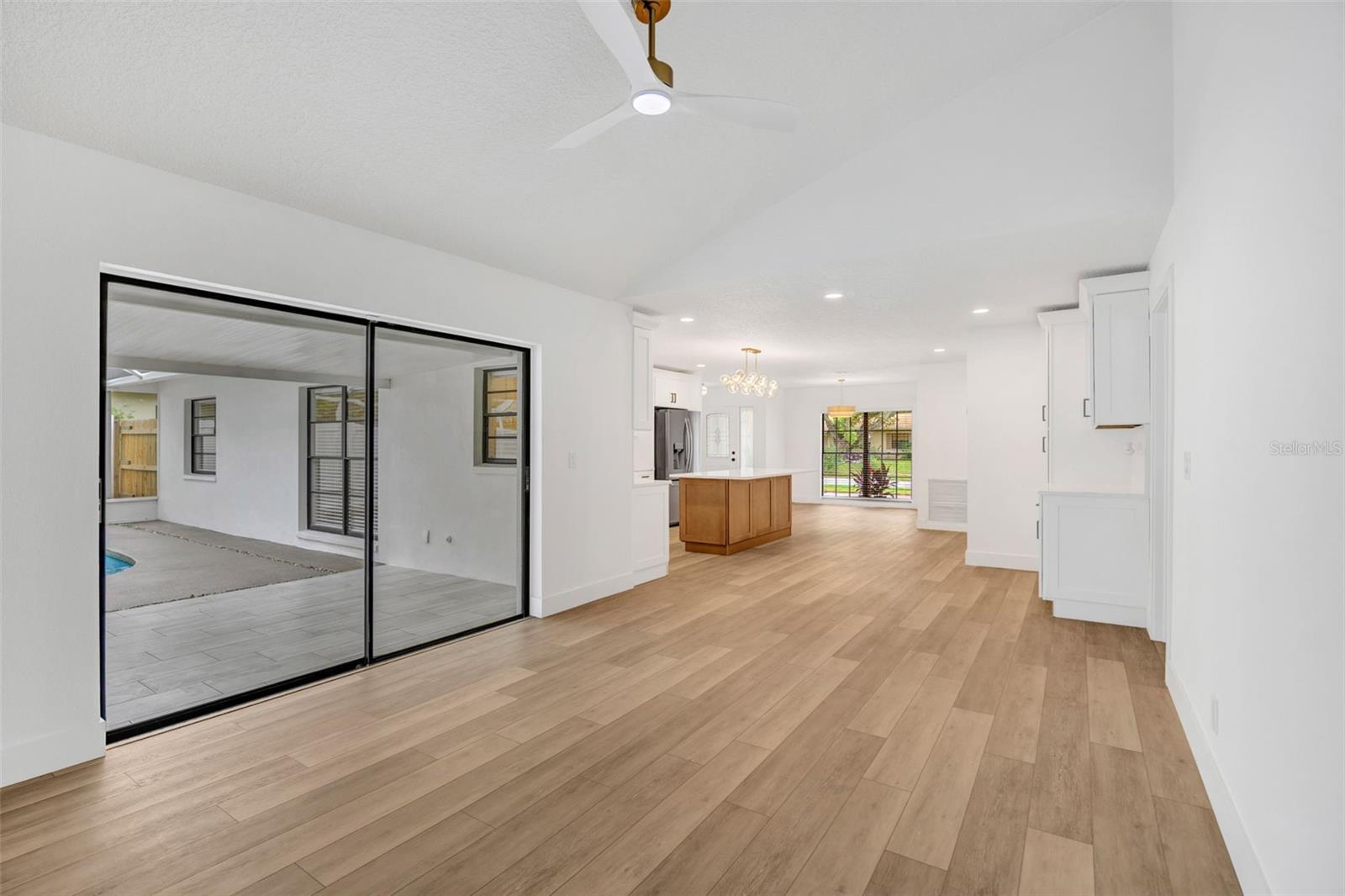RIVER RUN UNIT 1 - Residential