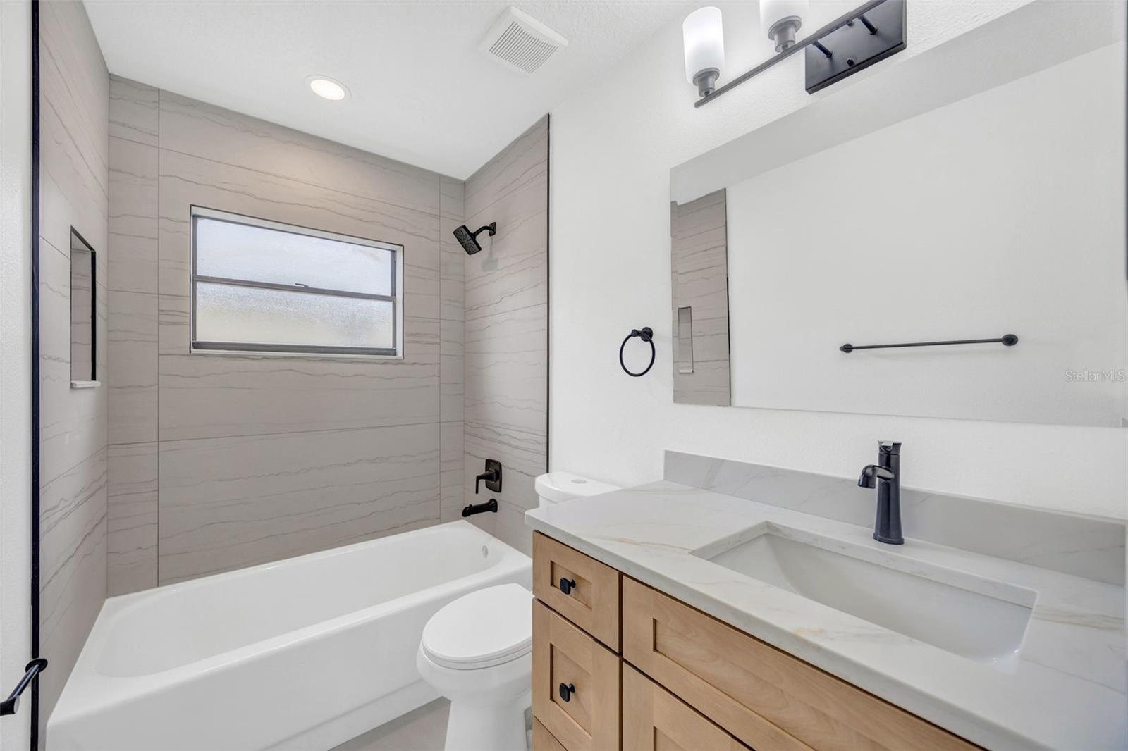 RIVER RUN UNIT 1 - Residential