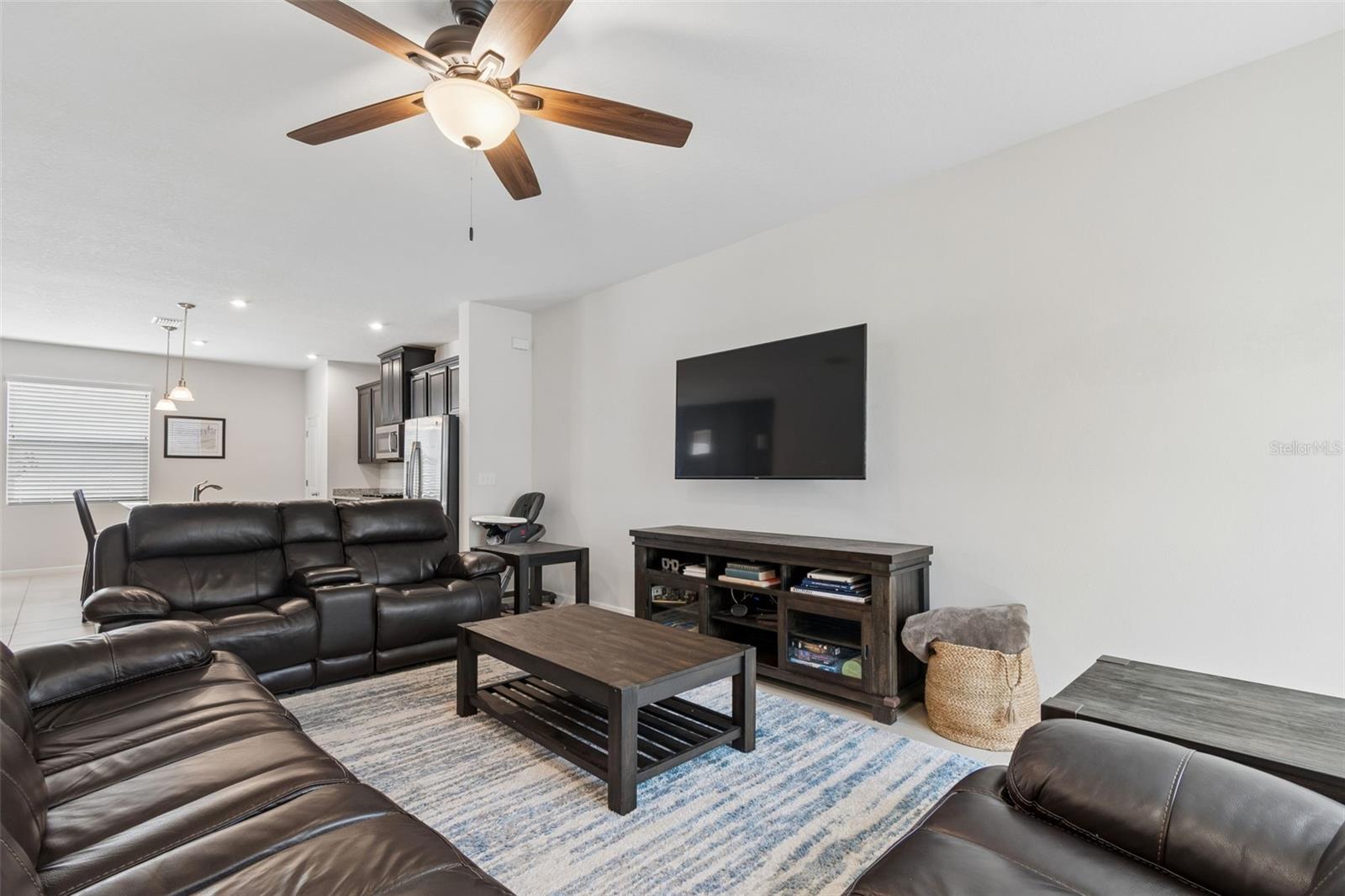 ASTURIA PH 3 - Residential