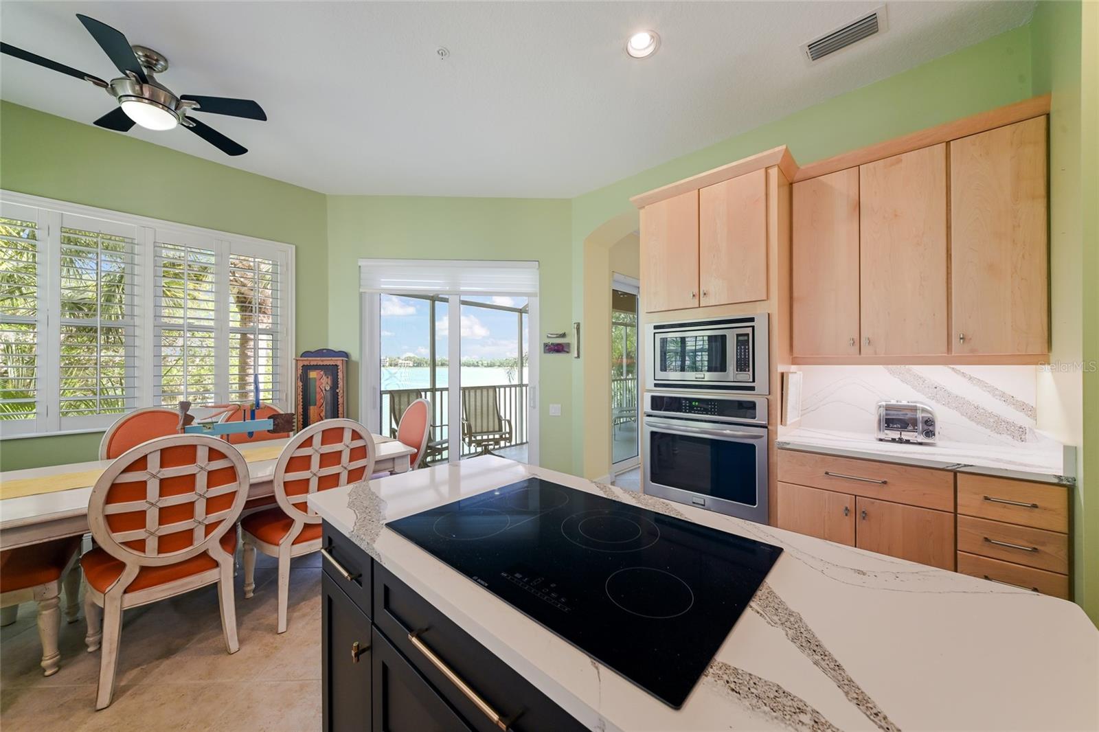 THE MOORINGS AT EDGEWATER - Residential
