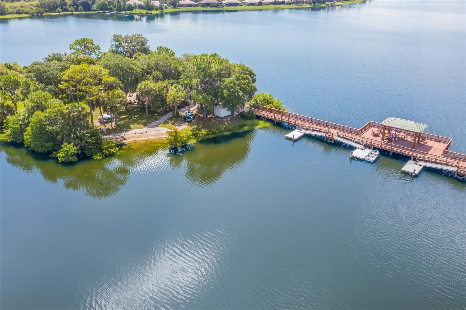 THE MOORINGS AT EDGEWATER - Residential