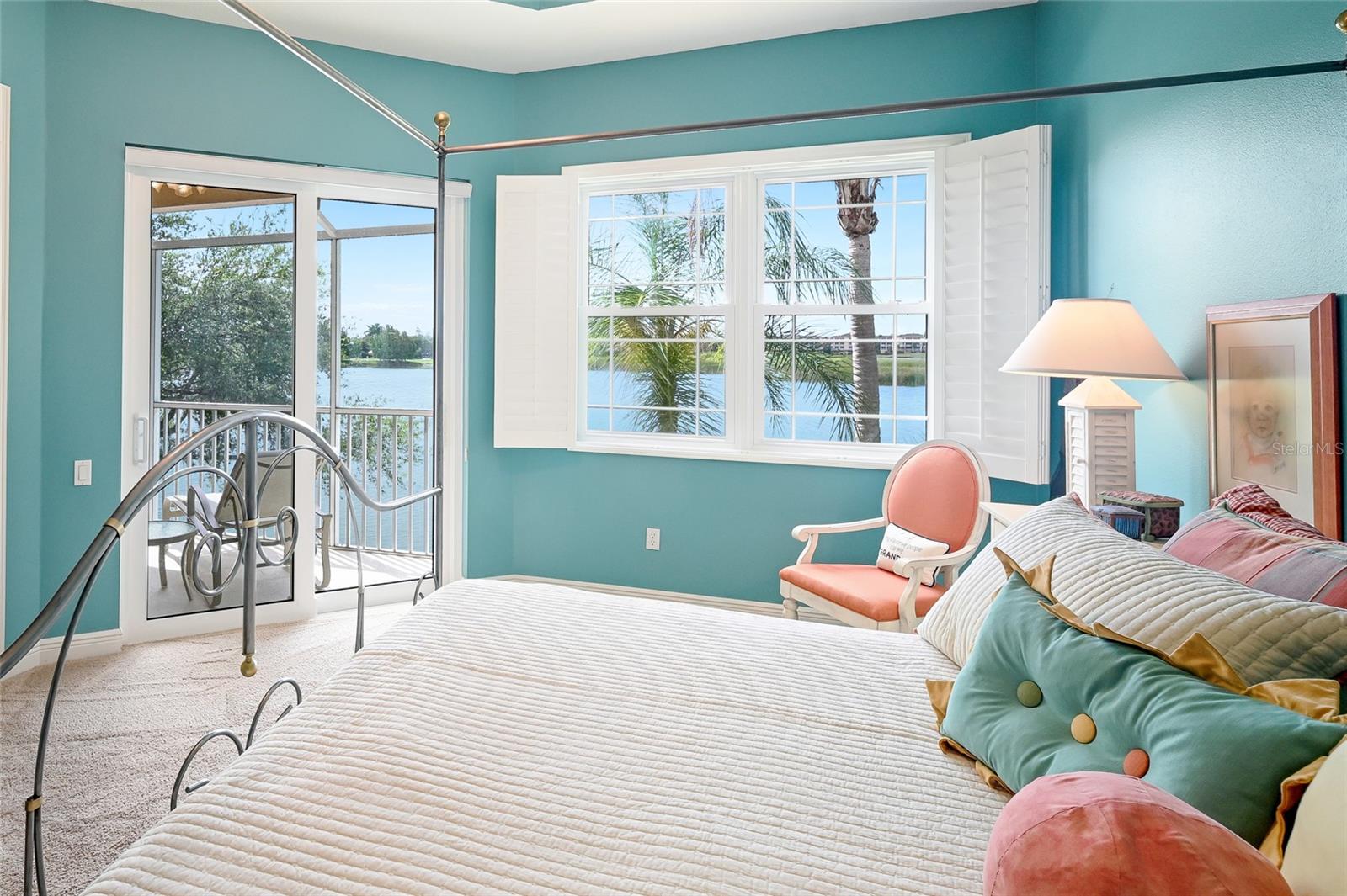 THE MOORINGS AT EDGEWATER - Residential