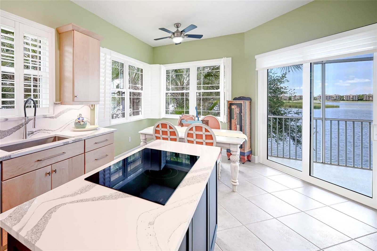 THE MOORINGS AT EDGEWATER - Residential
