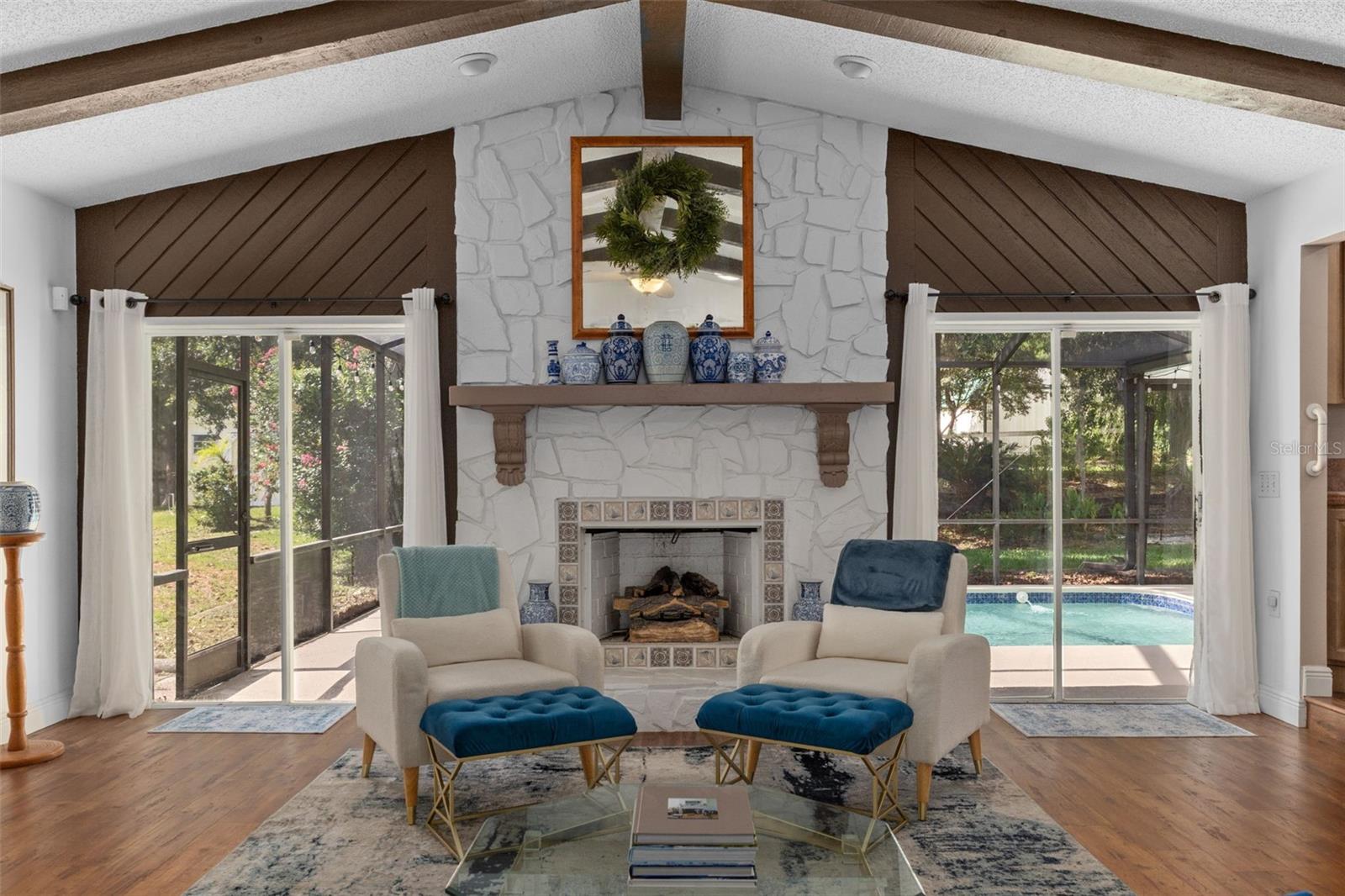 SPRING HILL - Residential