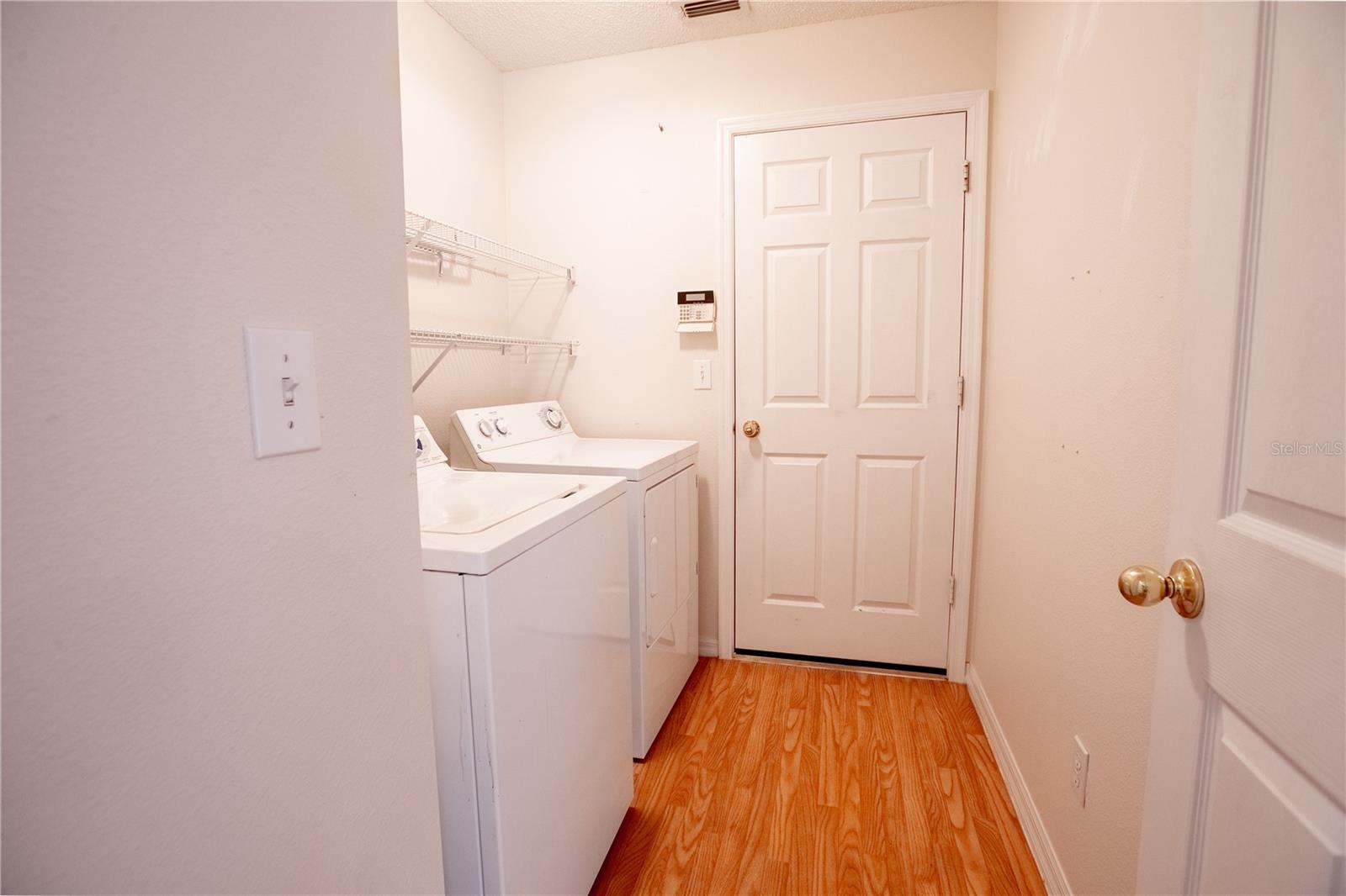 GROVELAND VILLAGE ESTATES SUB - Residential