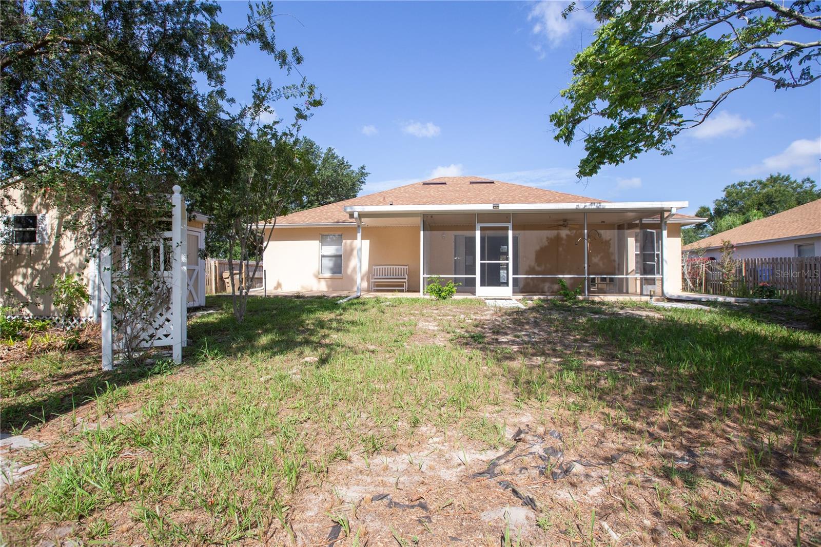 GROVELAND VILLAGE ESTATES SUB - Residential