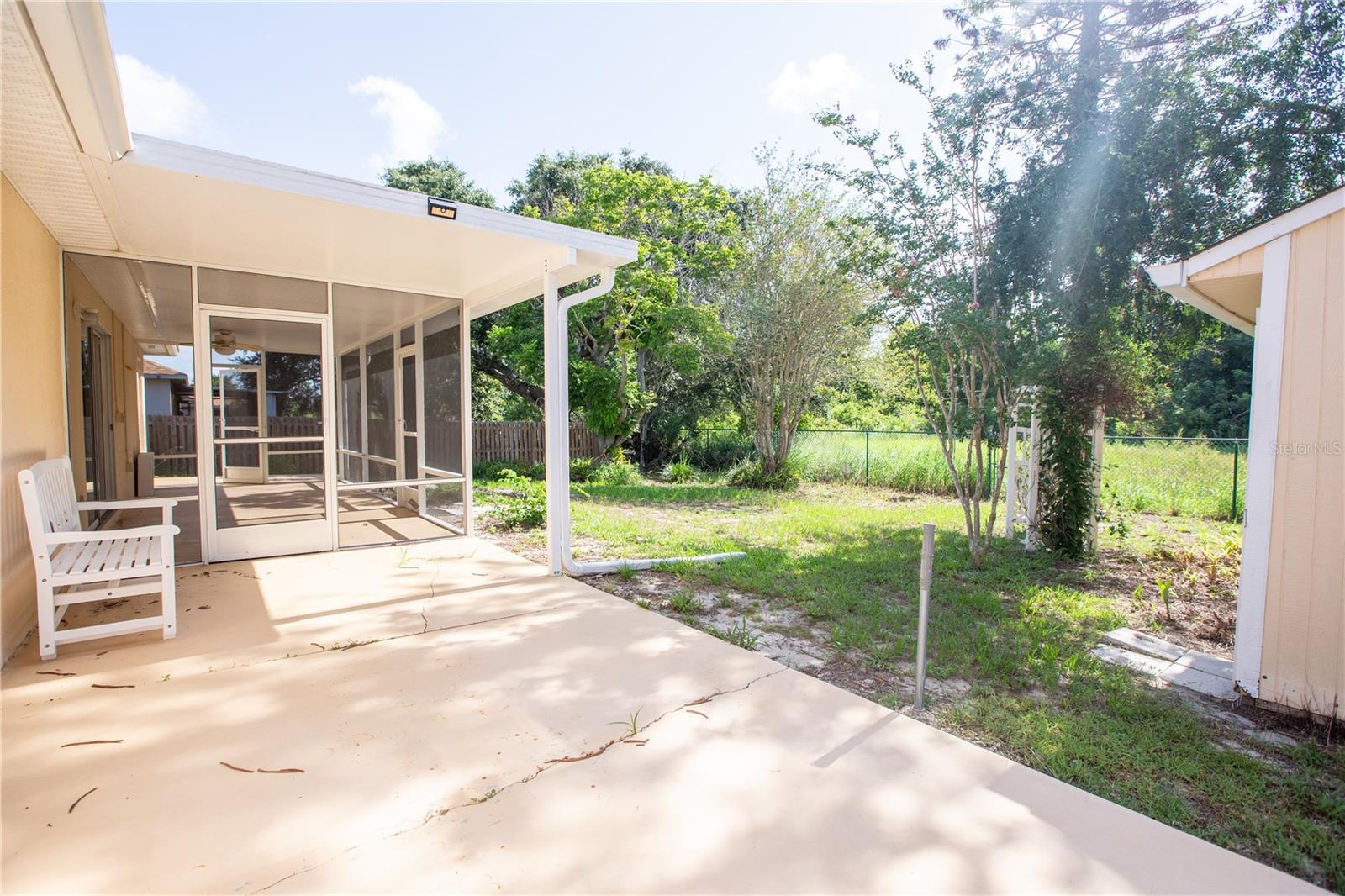 GROVELAND VILLAGE ESTATES SUB - Residential