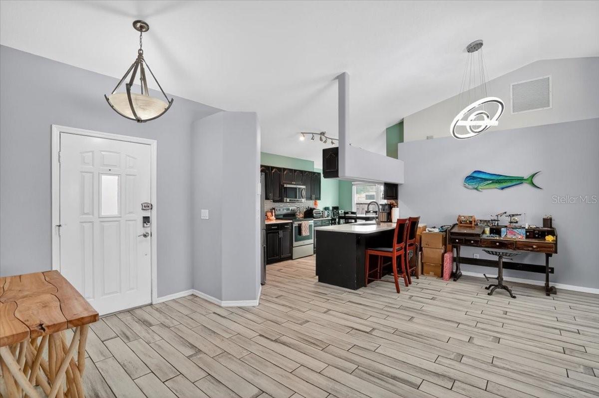 SUMMERWOOD - Residential