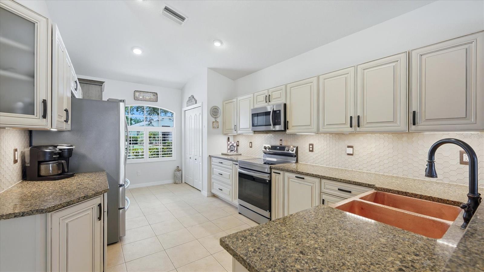STONEYBROOK AT HERITAGE HARBOUR A-1 - Residential