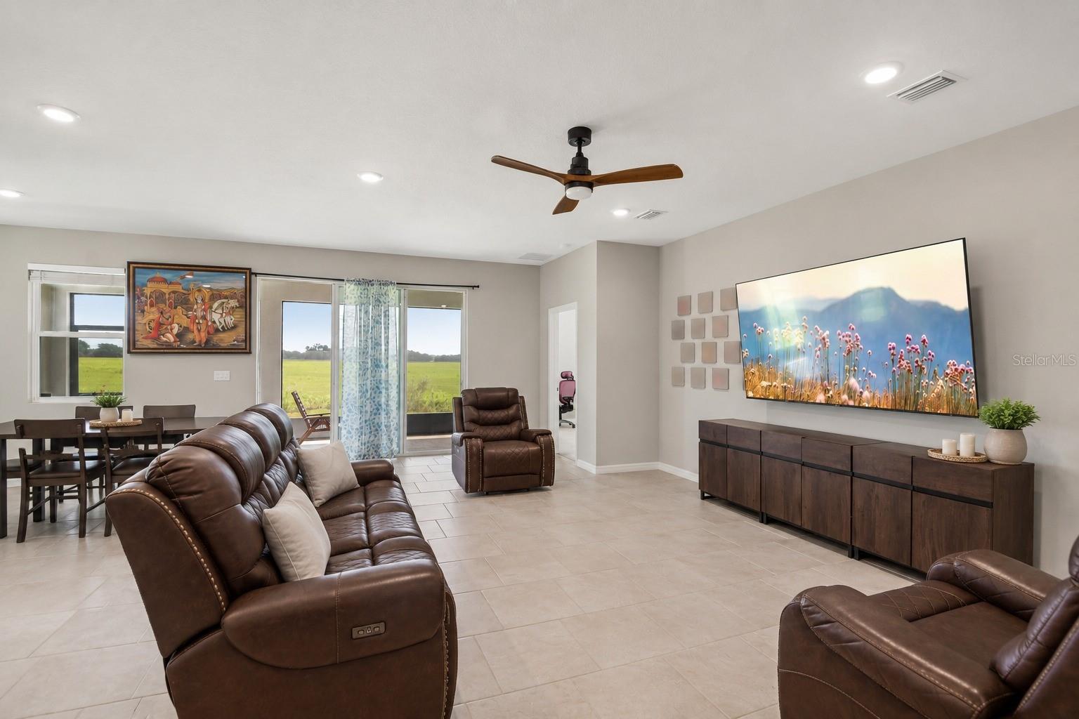 AVALON PARK WEST NORTH PH 2 4 5 - Residential