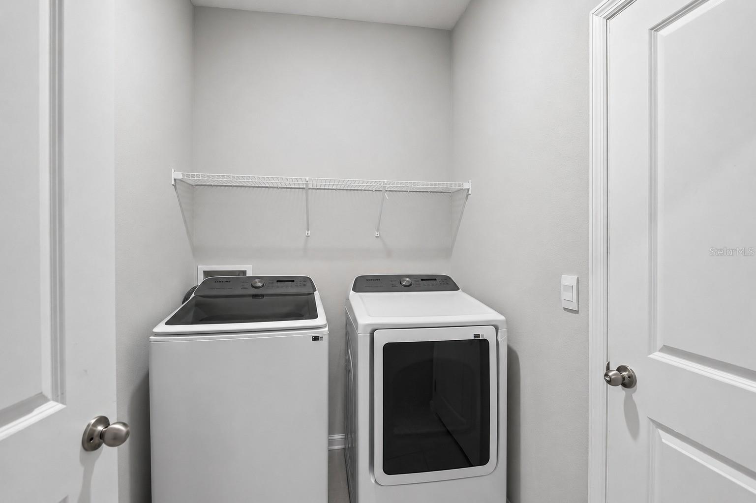 AVALON PARK WEST NORTH PH 2 4 5 - Residential