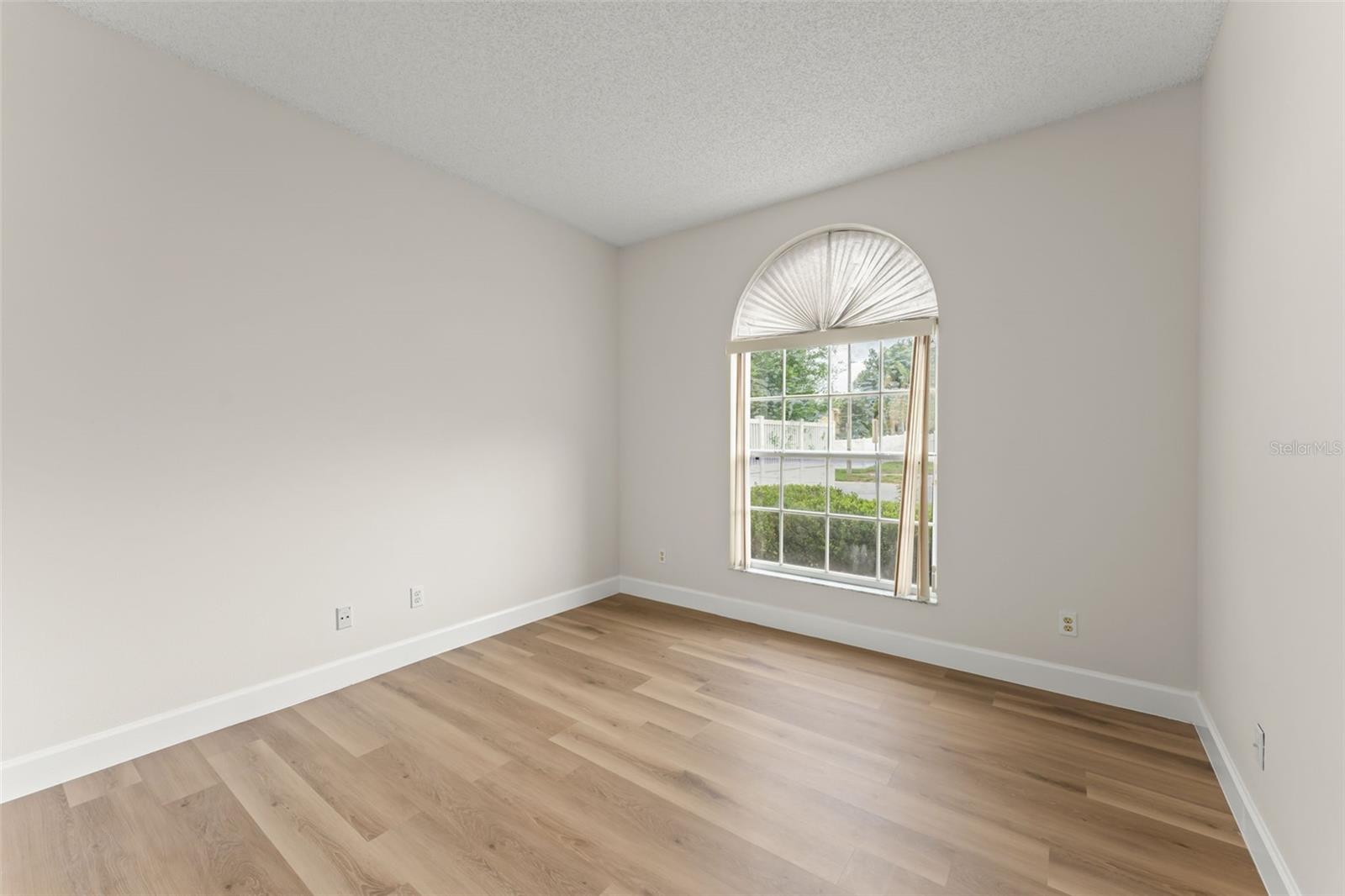 GREENWOOD LAKES UNIT D-3B 1ST ADD - Residential