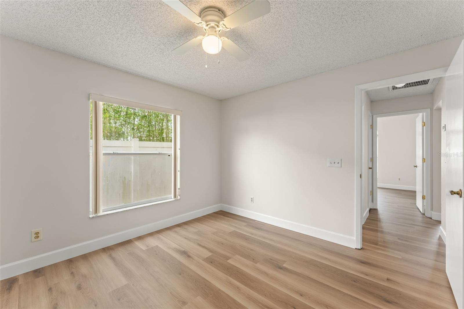 GREENWOOD LAKES UNIT D-3B 1ST ADD - Residential