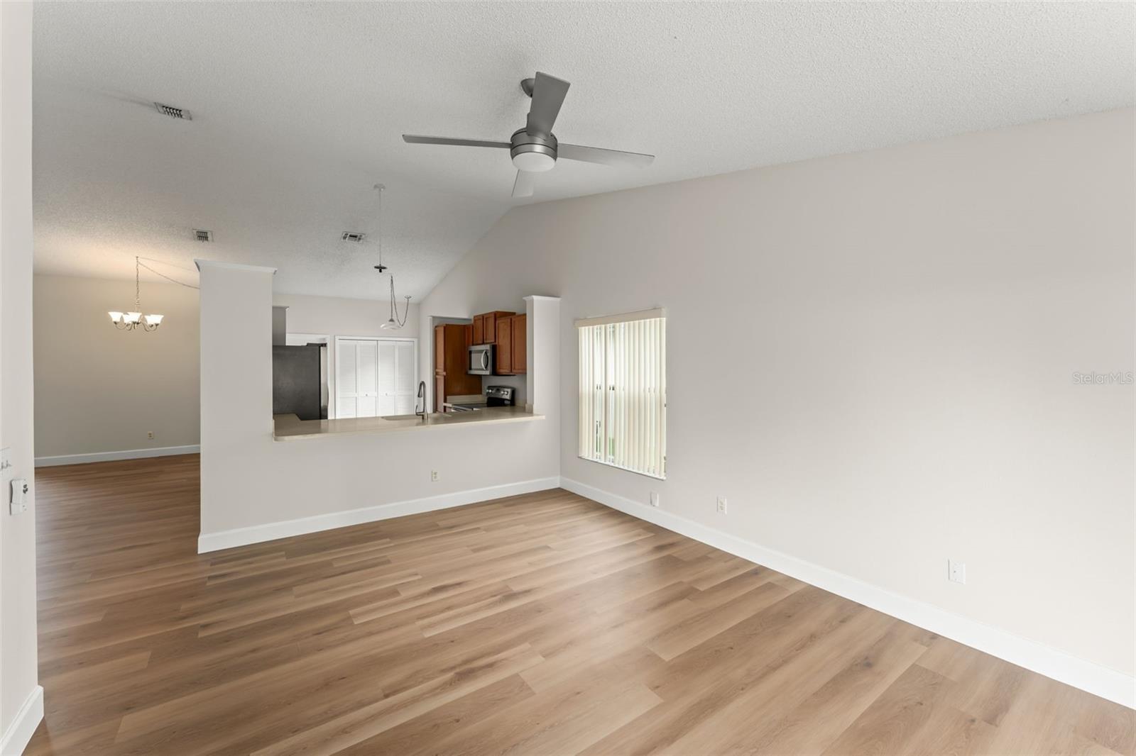 GREENWOOD LAKES UNIT D-3B 1ST ADD - Residential