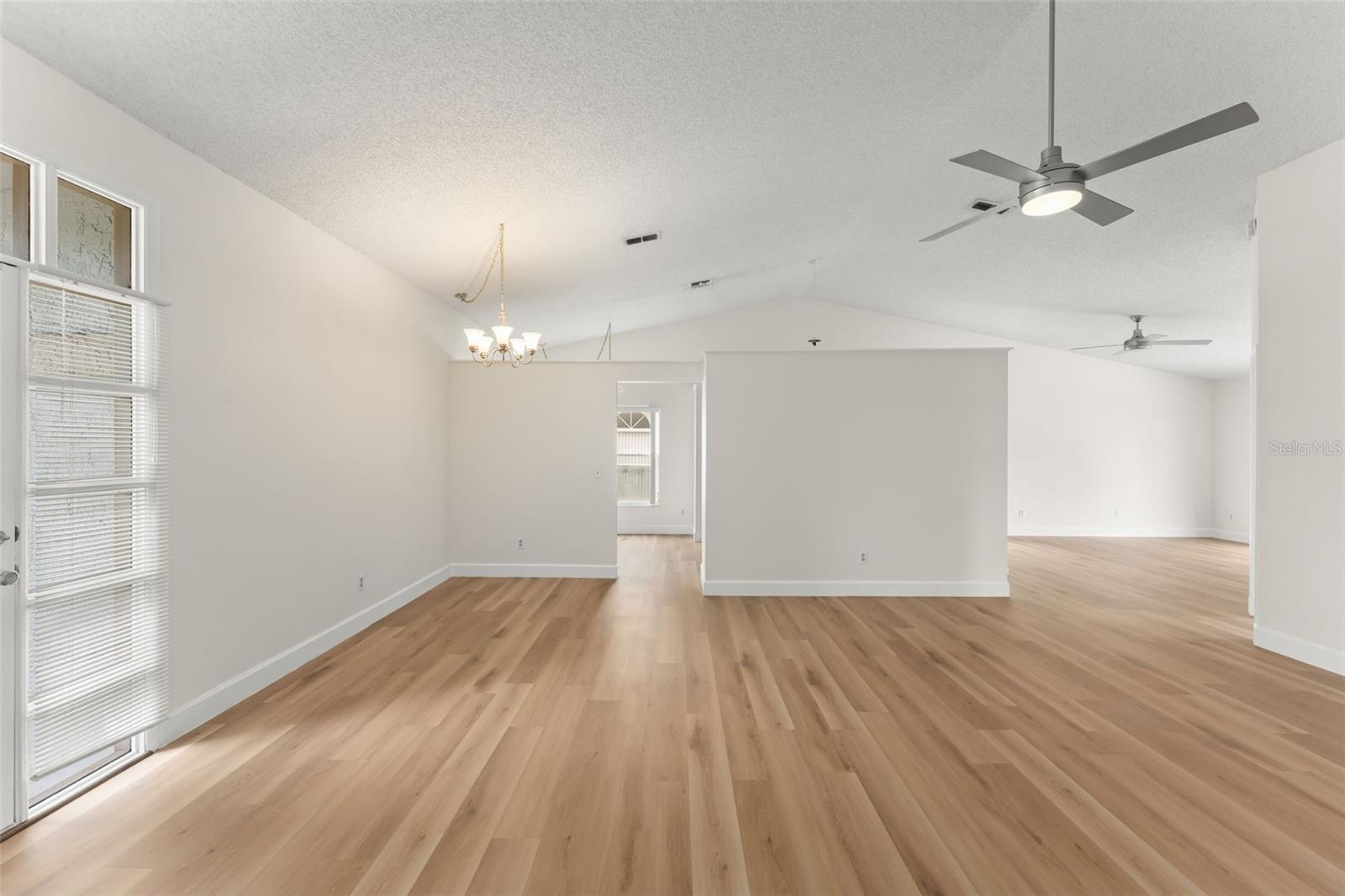 GREENWOOD LAKES UNIT D-3B 1ST ADD - Residential