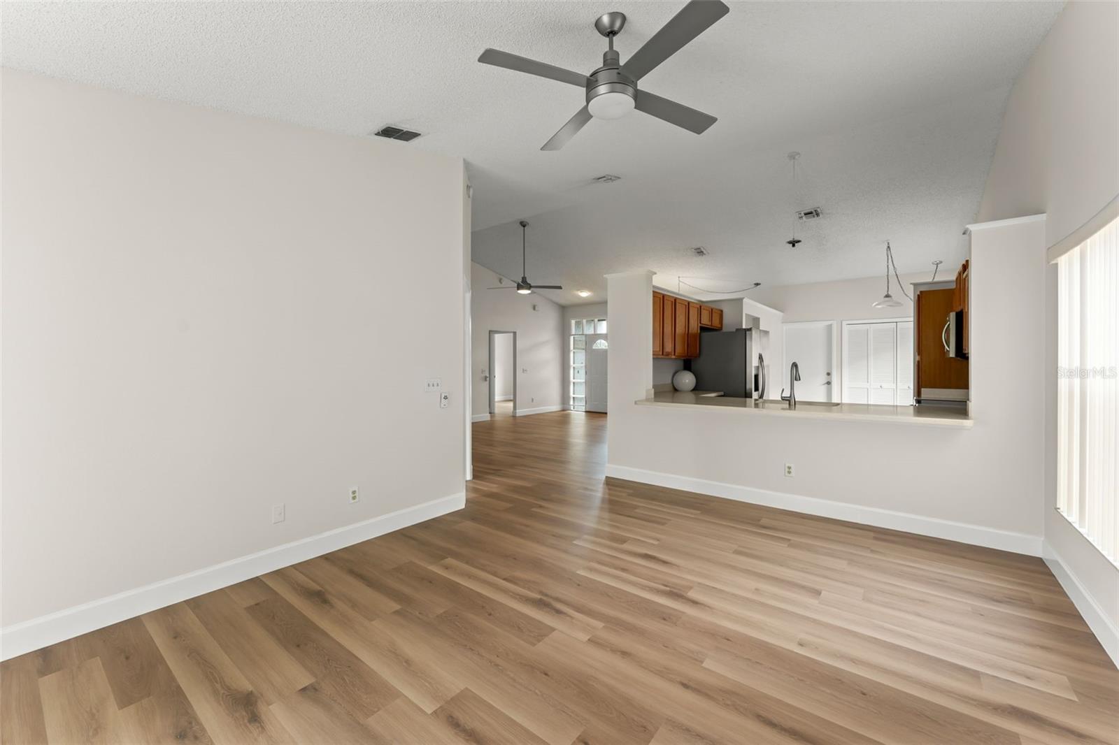 GREENWOOD LAKES UNIT D-3B 1ST ADD - Residential