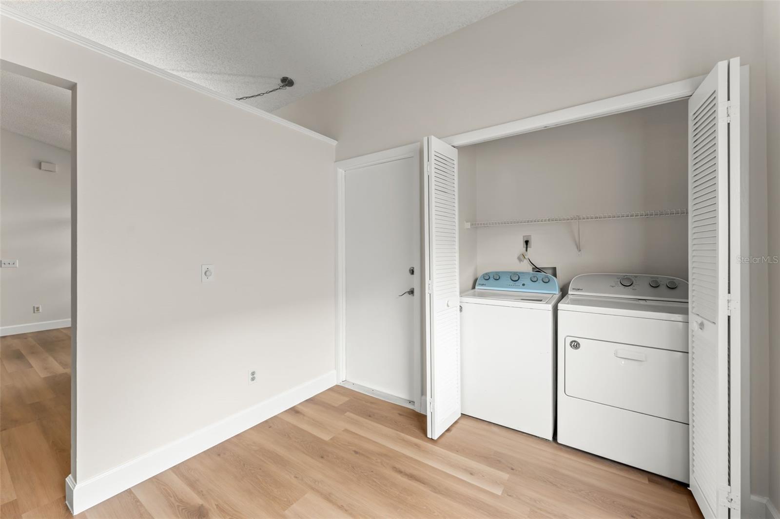 GREENWOOD LAKES UNIT D-3B 1ST ADD - Residential
