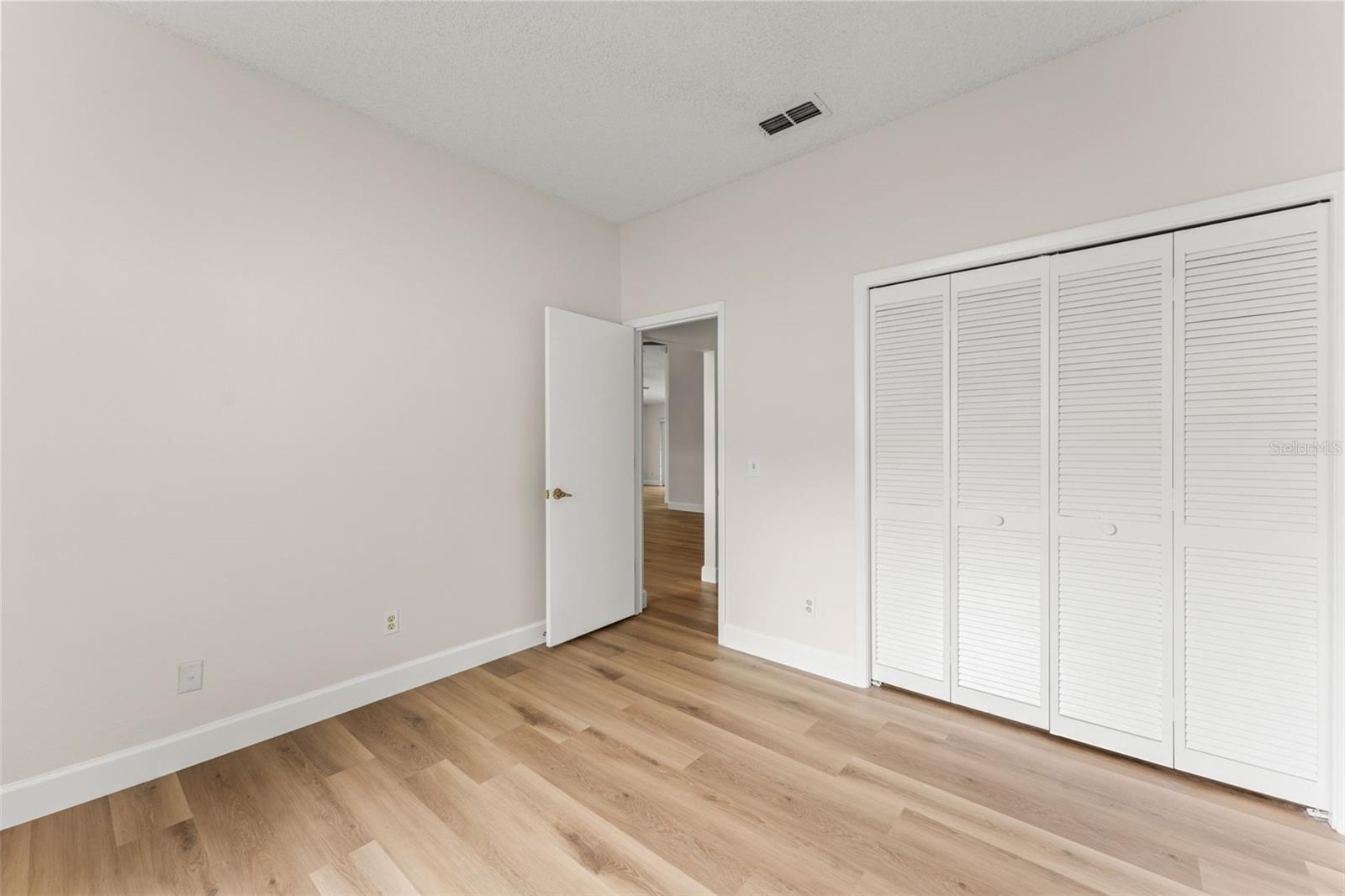 GREENWOOD LAKES UNIT D-3B 1ST ADD - Residential