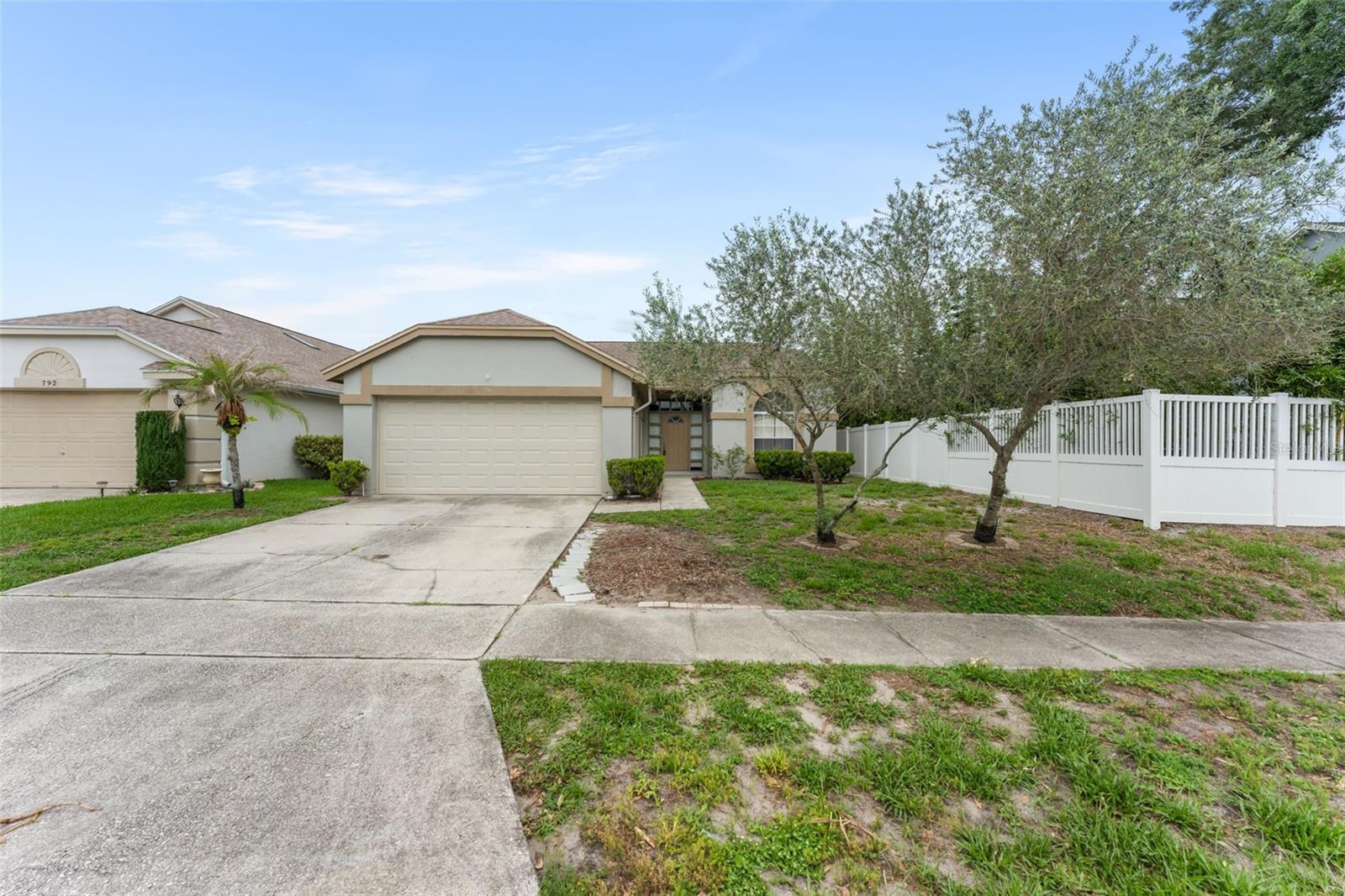 GREENWOOD LAKES UNIT D-3B 1ST ADD - Residential
