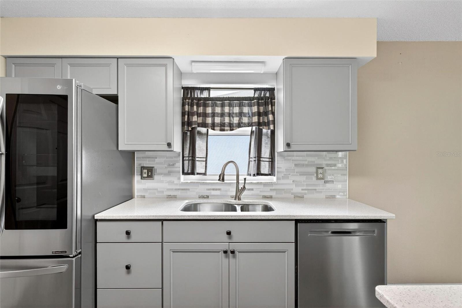 SHERWOOD OAKS PUD - Residential