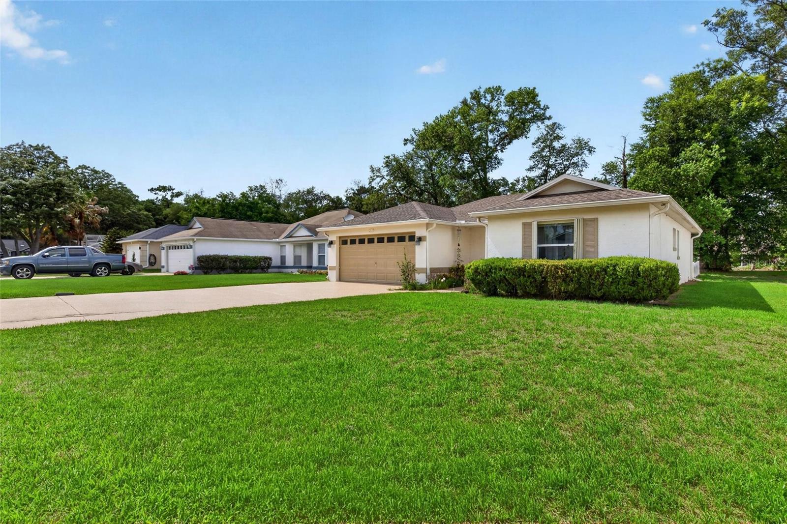 SHERWOOD OAKS PUD - Residential