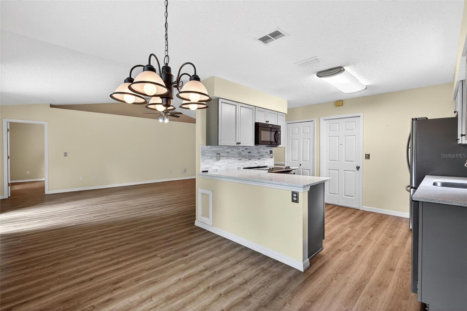 SHERWOOD OAKS PUD - Residential