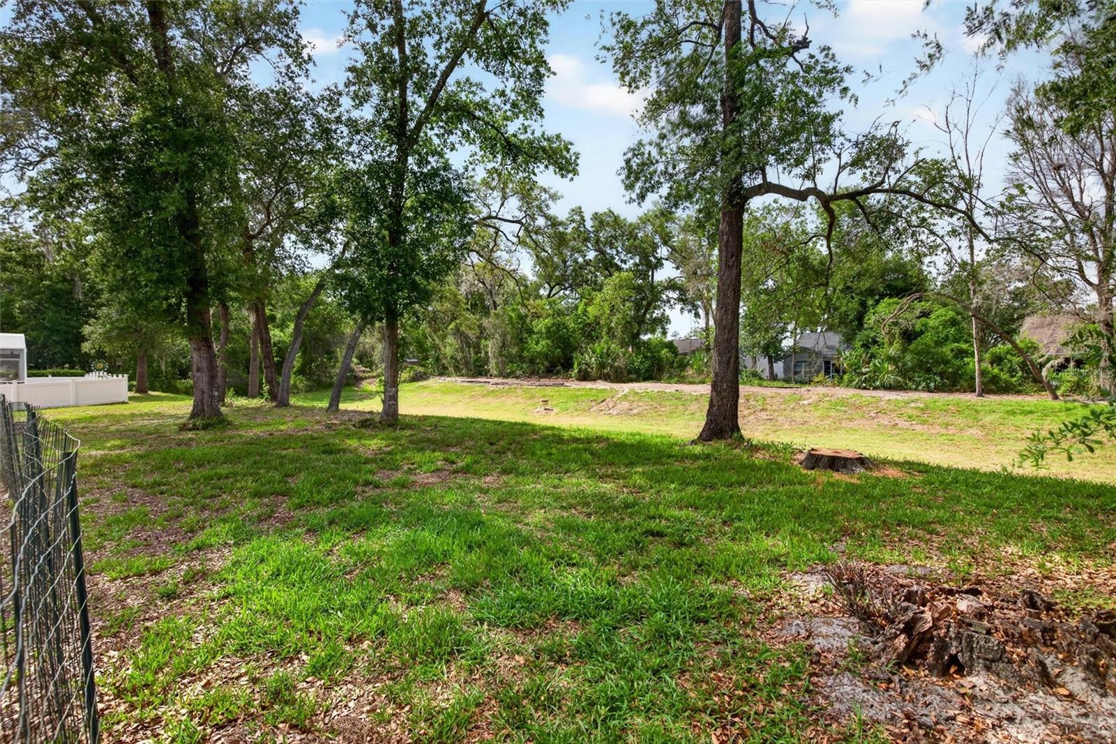 SHERWOOD OAKS PUD - Residential