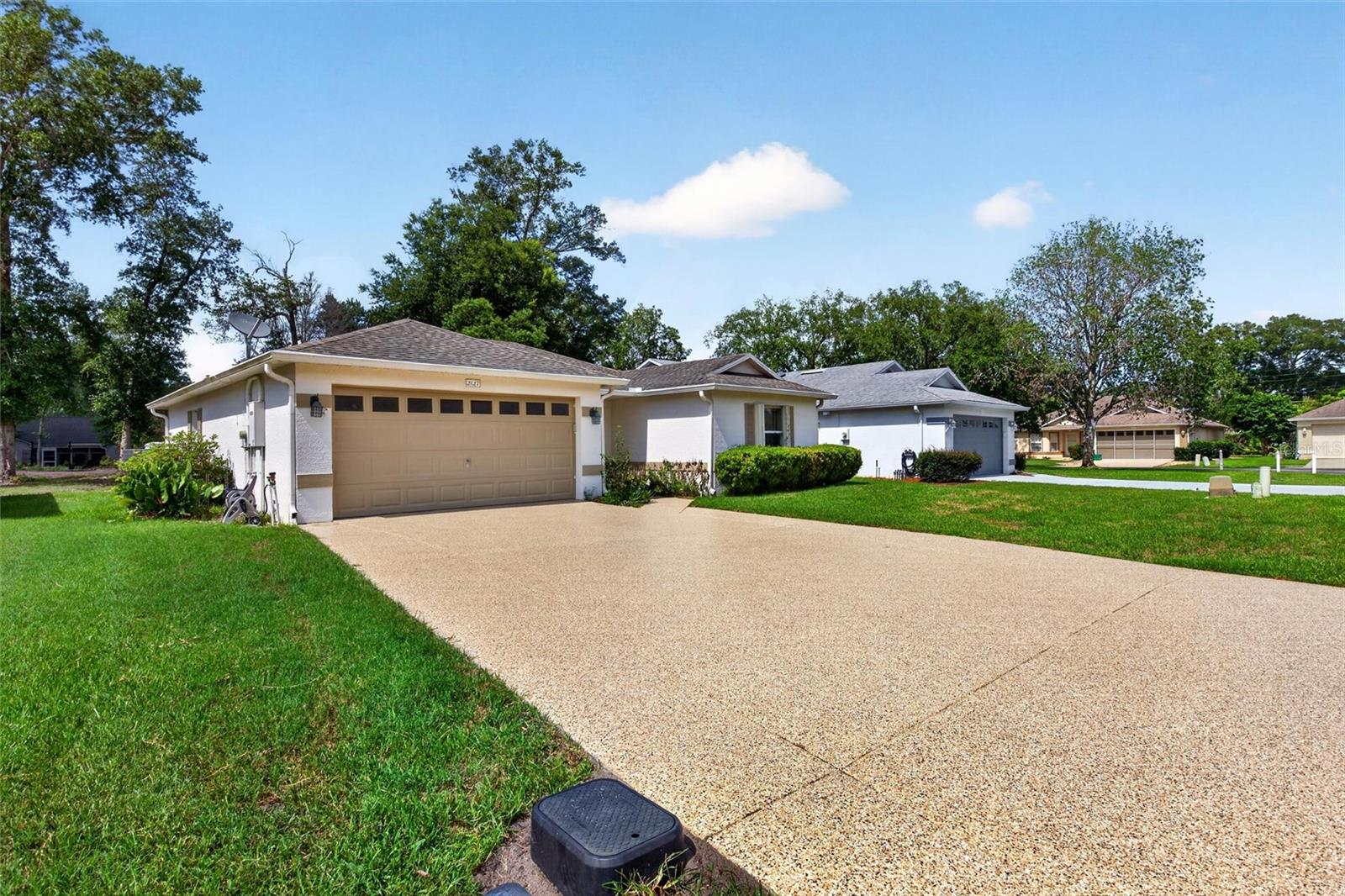 SHERWOOD OAKS PUD - Residential