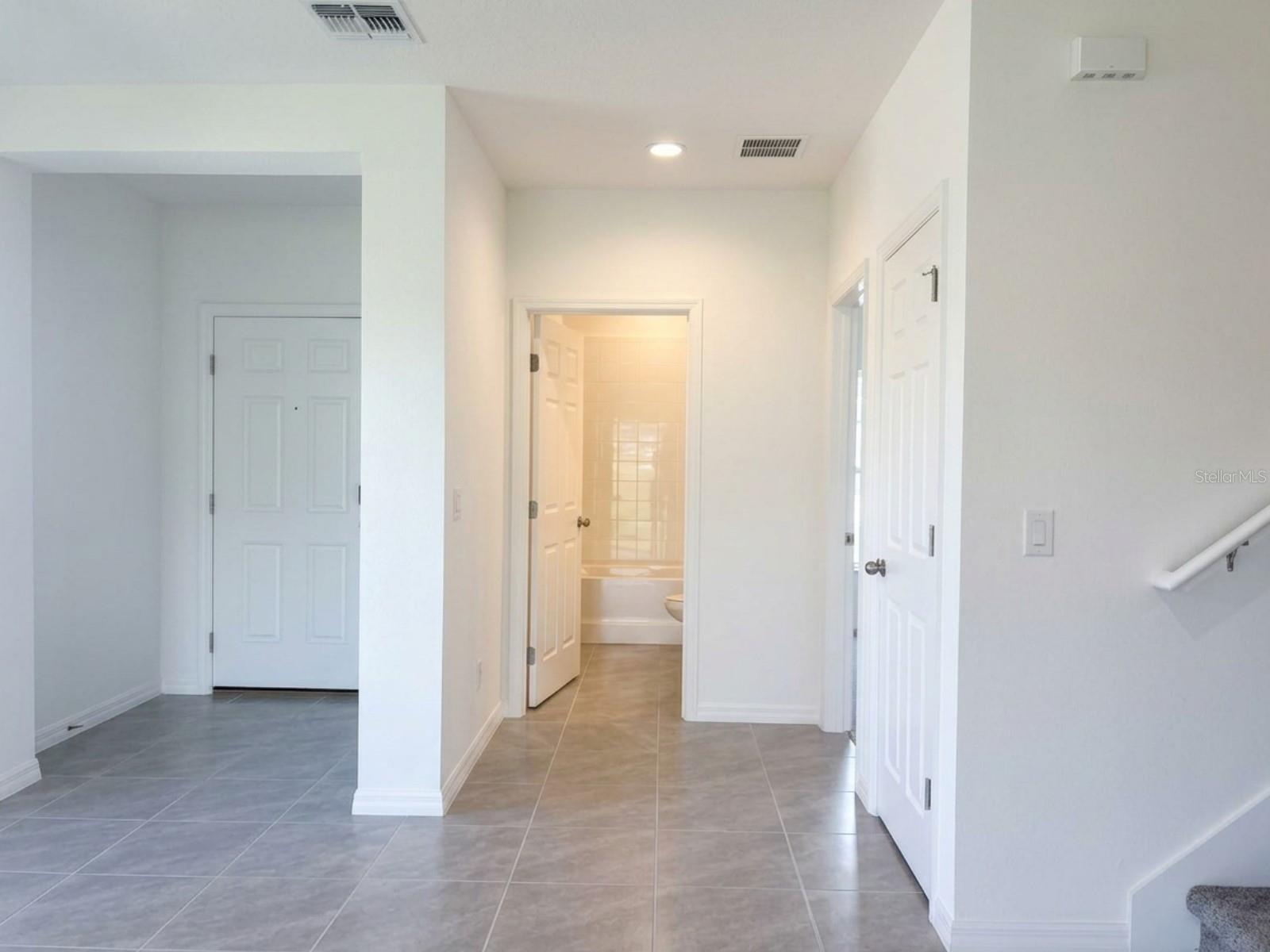 PINE MEADOWS RESERVE - Residential Lease