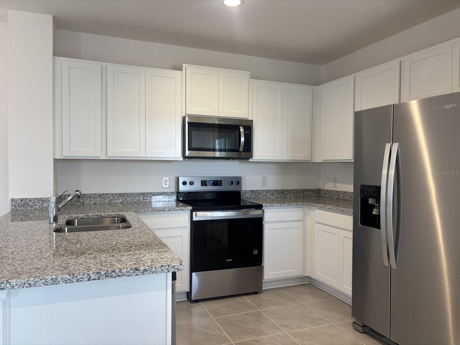 PINE MEADOWS RESERVE - Residential Lease