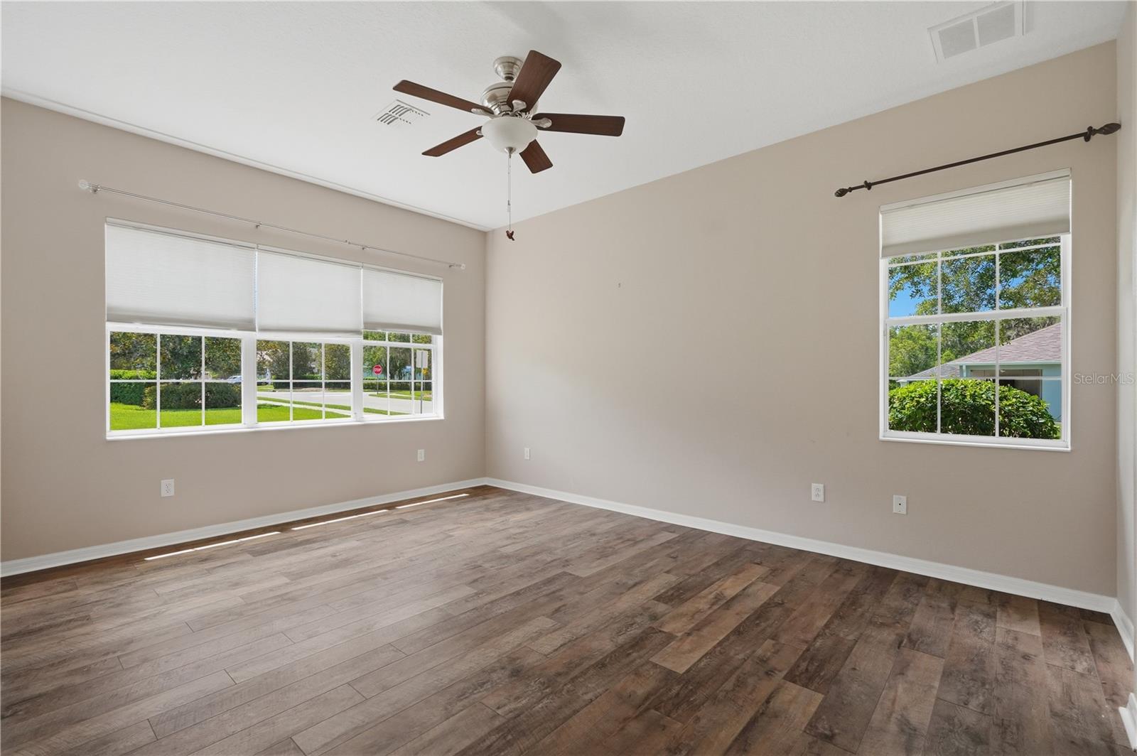 CASCADES AT SOUTHERN HILLS - Residential